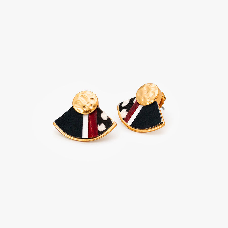 Huger Stud Earring